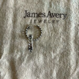 EUC James Avery Tiny Hearts Hoop (medium)